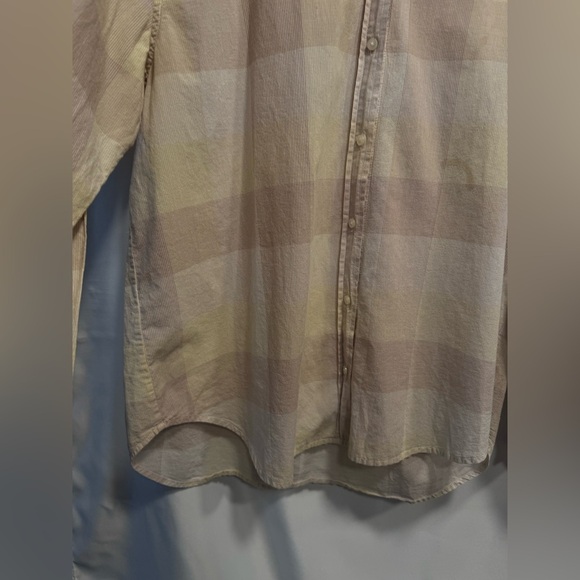 Everlane Women's Cream Button Down Shirt - Picture 7 of 13